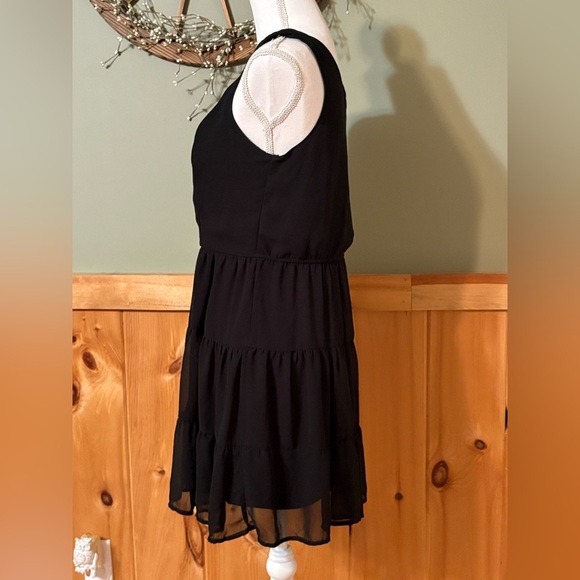 Band of Gypsies Black Buttoned Pleated Mini Dress - Picture 3 of 10